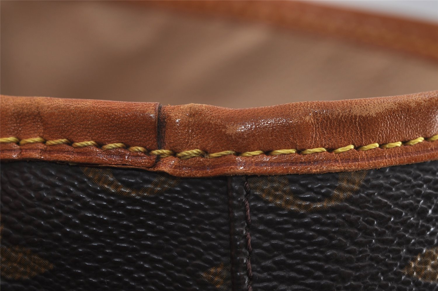 Authentic Louis Vuitton Monogram Bucket PM Shoulder Tote Bag M42238 LV 4869J