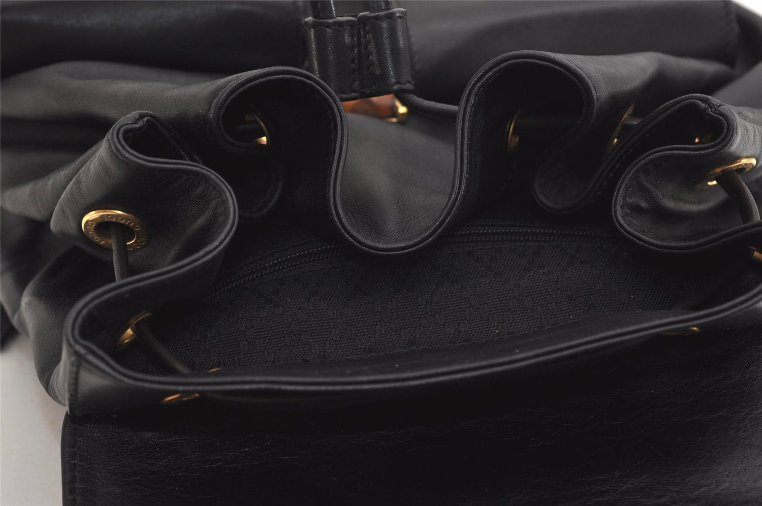 Authentic GUCCI Vintage Bamboo Drawstring Backpack Purse Leather Black 4870J