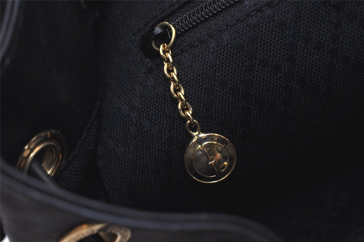 Authentic GUCCI Vintage Bamboo Drawstring Backpack Purse Leather Black 4870J