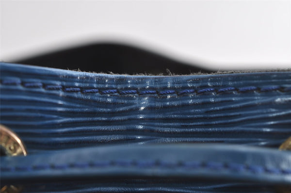 Authentic Louis Vuitton Epi Noe Shoulder Drawstring Bag Blue M44005 LV 4878I