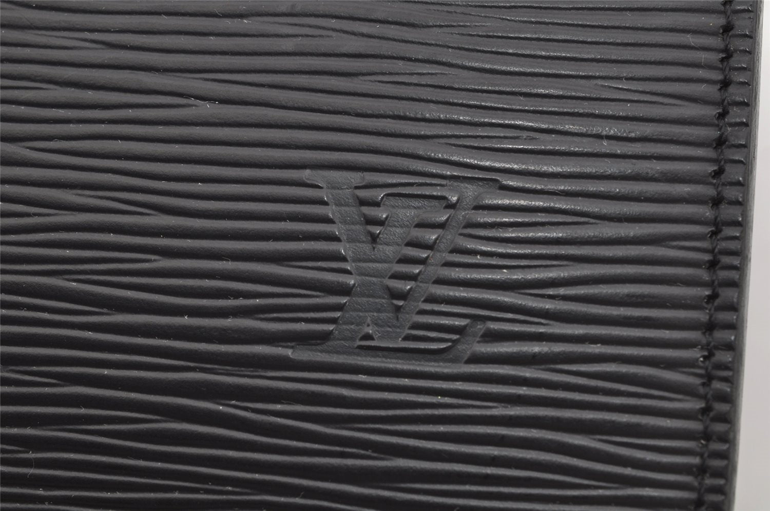 Authentic Louis Vuitton Epi Riviera Hand Bag Black M48182 LV 4883J