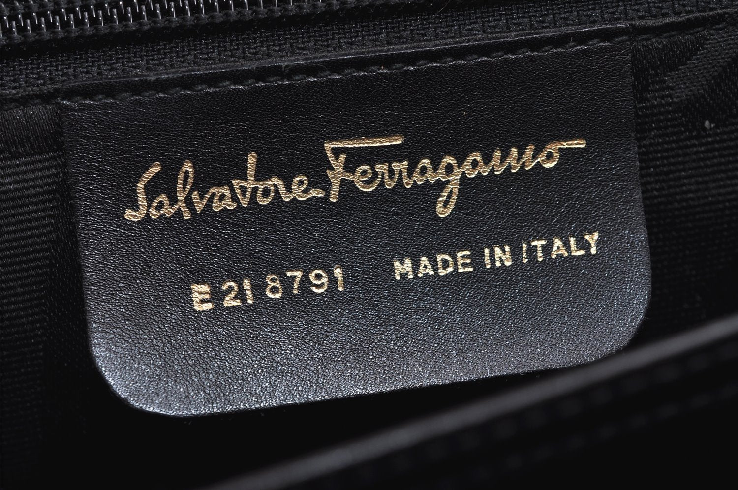 Authentic Salvatore Ferragamo Gancini Leather 2Way Shoulder Hand Bag Black 4893J