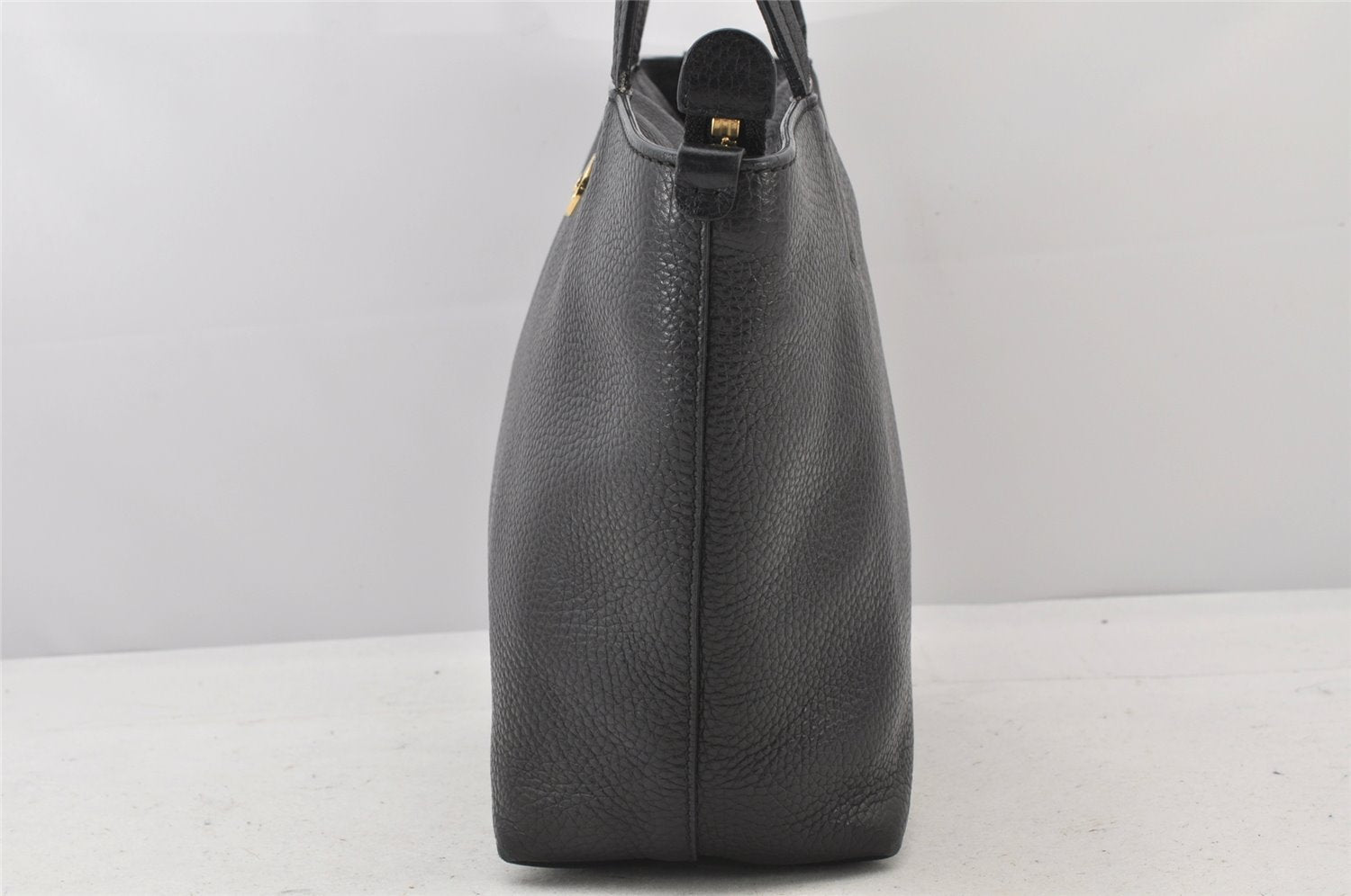 Authentic Salvatore Ferragamo Gancini Leather Tote Hand Bag Black 4895K