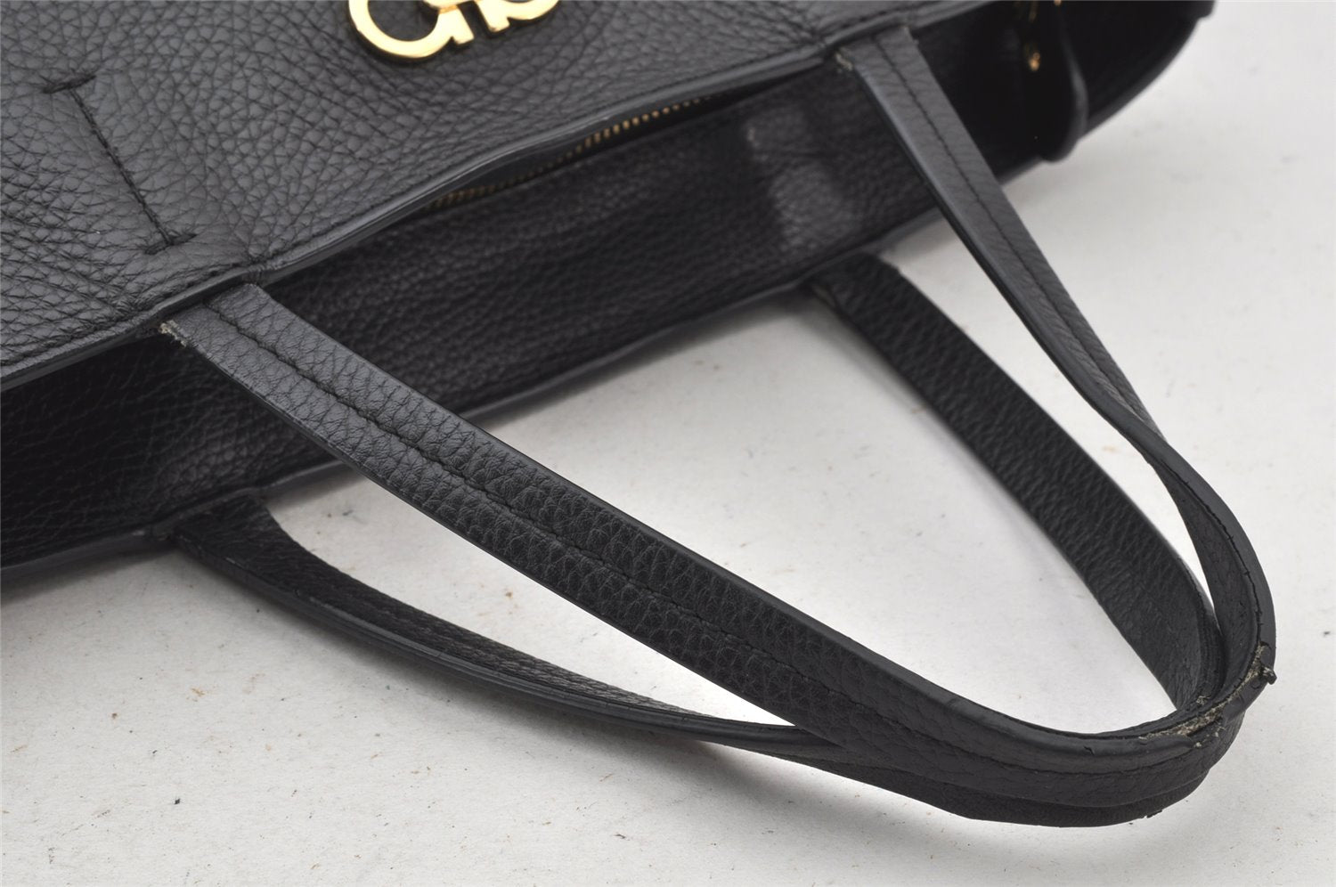 Authentic Salvatore Ferragamo Gancini Leather Tote Hand Bag Black 4895K