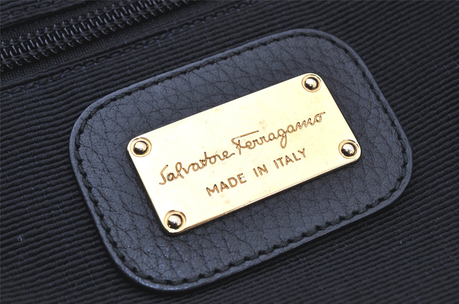 Authentic Salvatore Ferragamo Gancini Leather Tote Hand Bag Black 4895K
