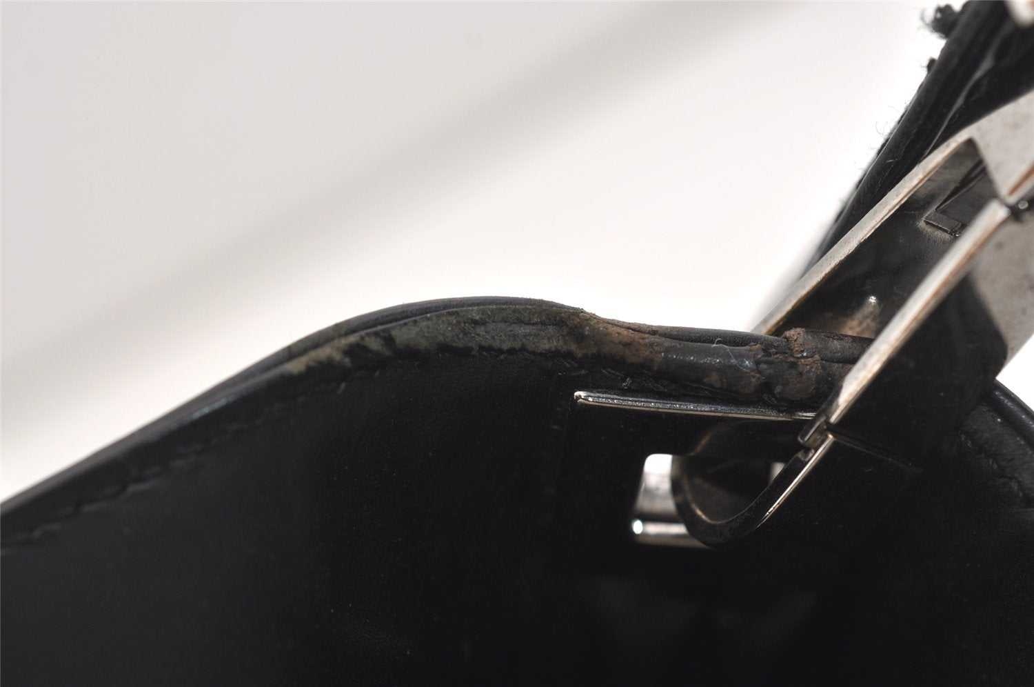 Authentic GUCCI Vintage Shoulder Bag Purse GG Canvas Leather 143745 Black 4896J