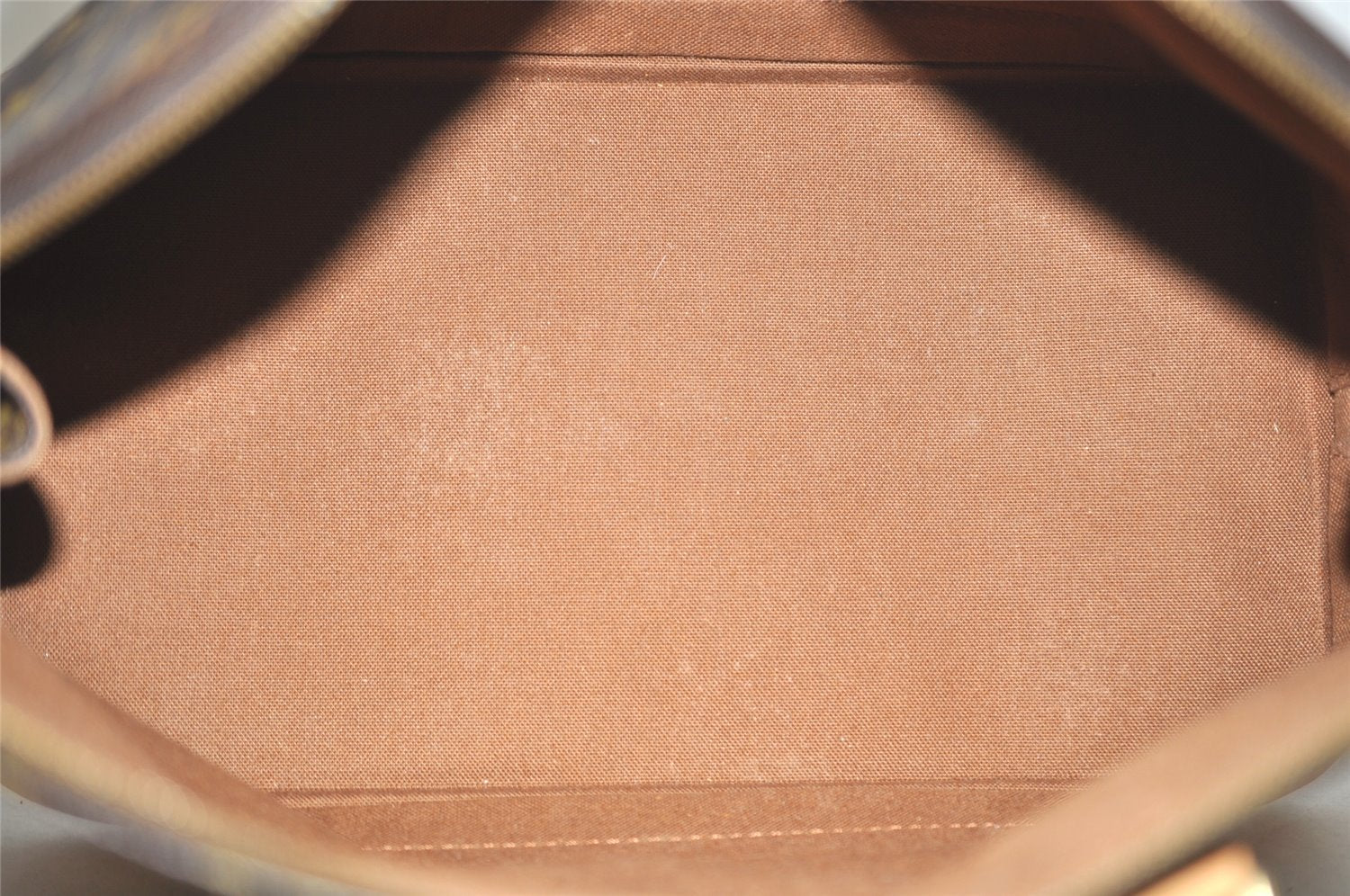 Authentic Louis Vuitton Monogram Alma Hand Bag Purse M51130 LV 4897I