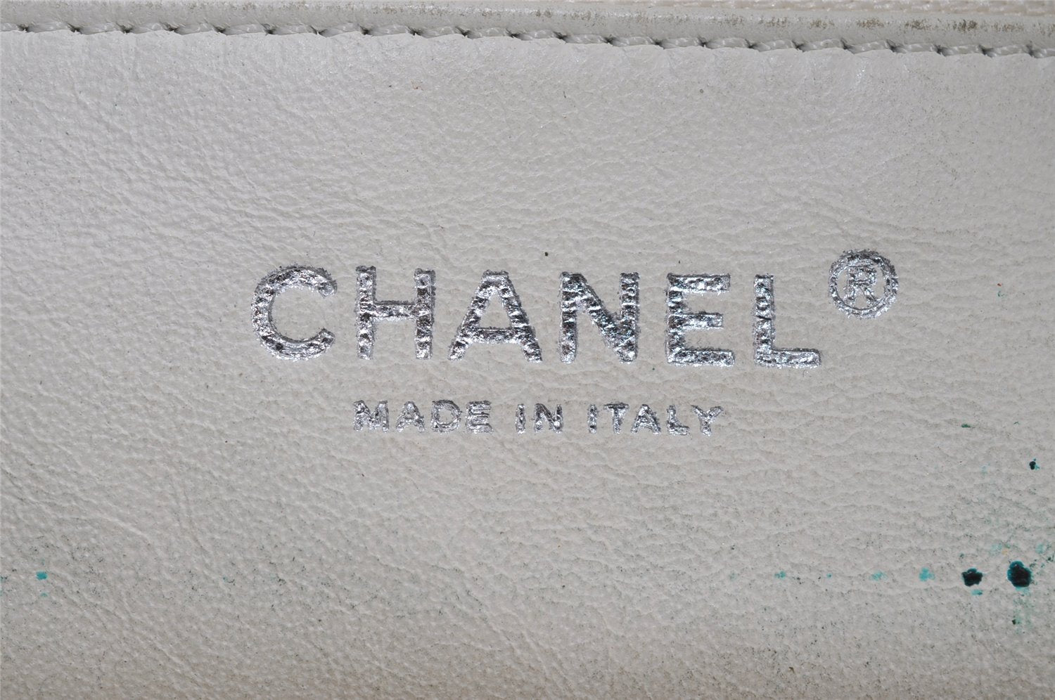 Authentic CHANEL Lamb Skin Vintage Chain Shoulder Tote Bag White CC 4900I