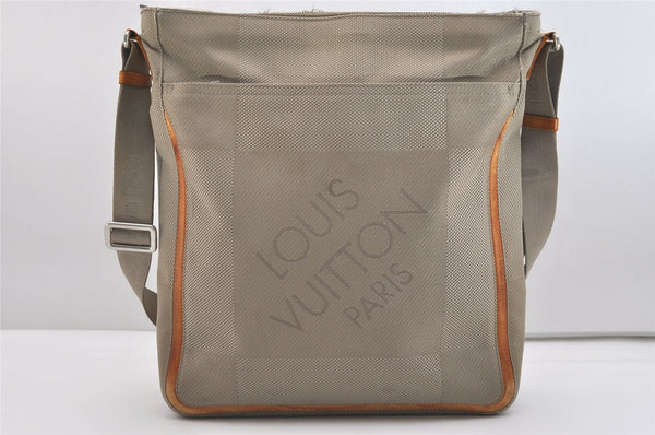 Auth Louis Vuitton Damier Geant Compagnon Shoulder Cross Bag M93046 Beige 4900J