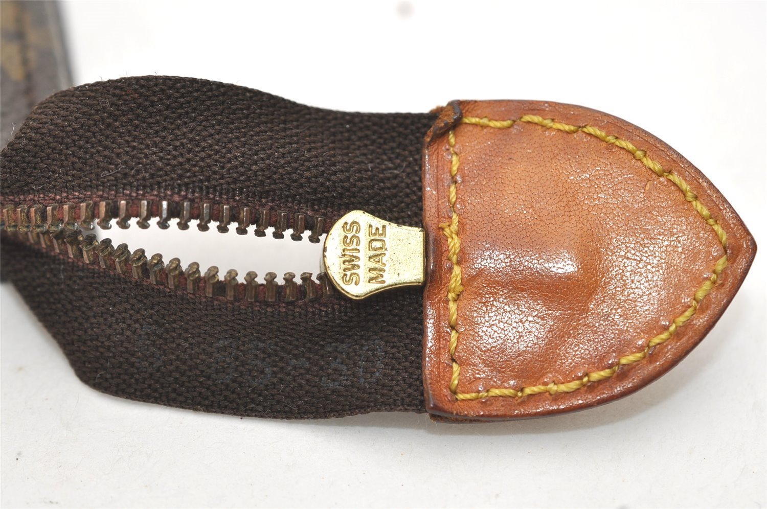 Authentic Louis Vuitton Monogram Poche Toilette 26 M47542 Cosmetics Pouch 4901J