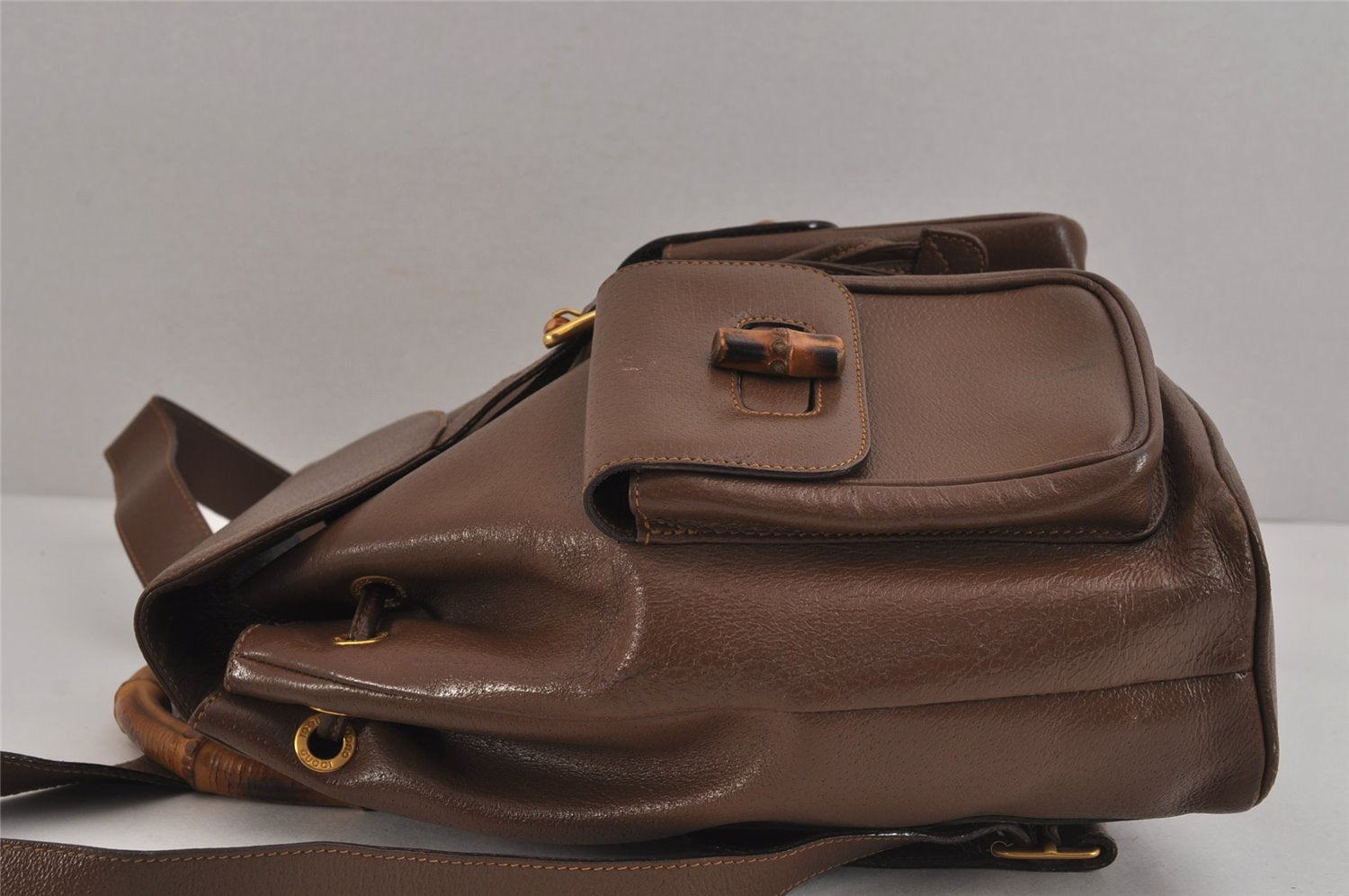 Authentic GUCCI Bamboo Vintage Drawstring Backpack Leather Brown 4902J