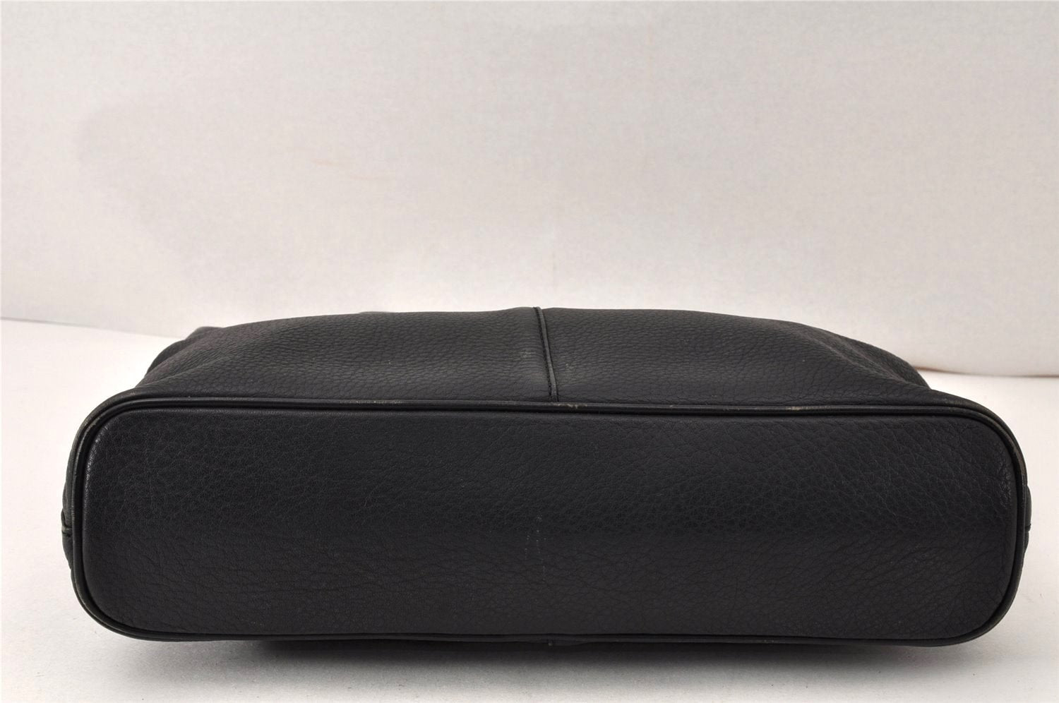 Authentic Burberrys Vintage Leather Shoulder Hand Bag Black 4904K