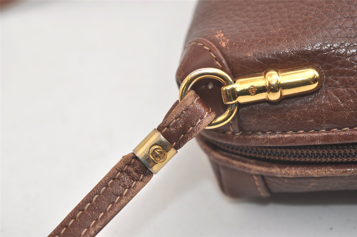 Authentic GUCCI Vintage Shoulder Cross Body Bag Purse Leather Brown 4906K