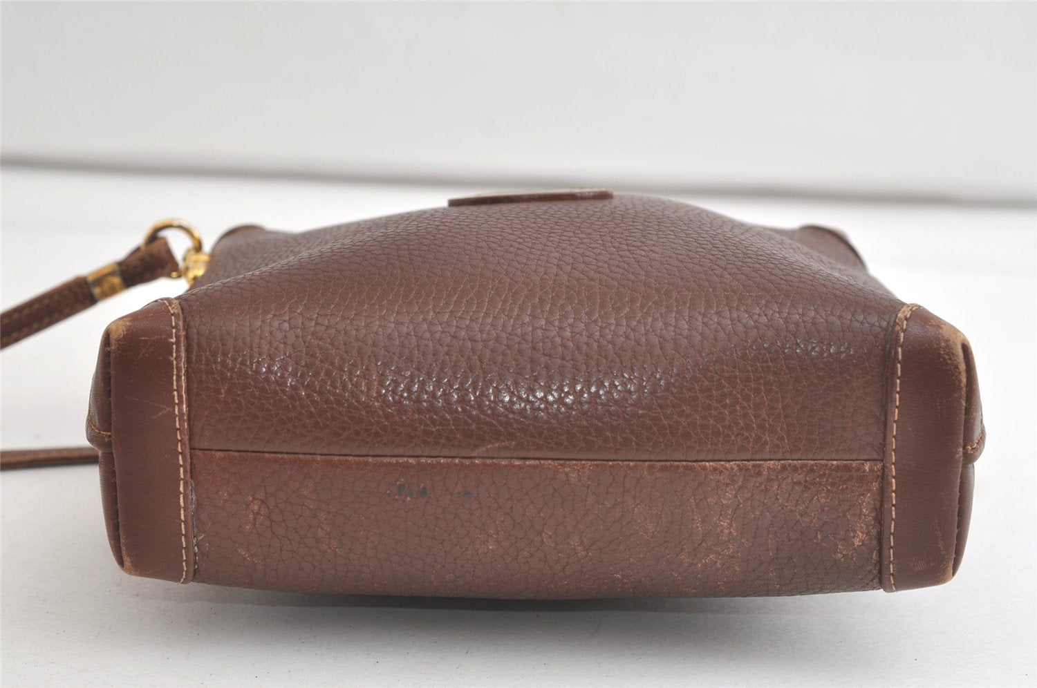 Authentic GUCCI Vintage Shoulder Cross Body Bag Purse Leather Brown 4906K