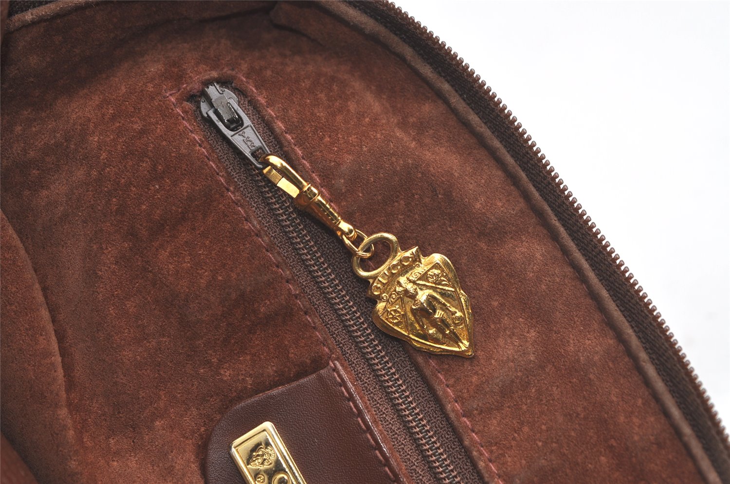 Authentic GUCCI Vintage Shoulder Cross Body Bag Purse Leather Brown 4906K