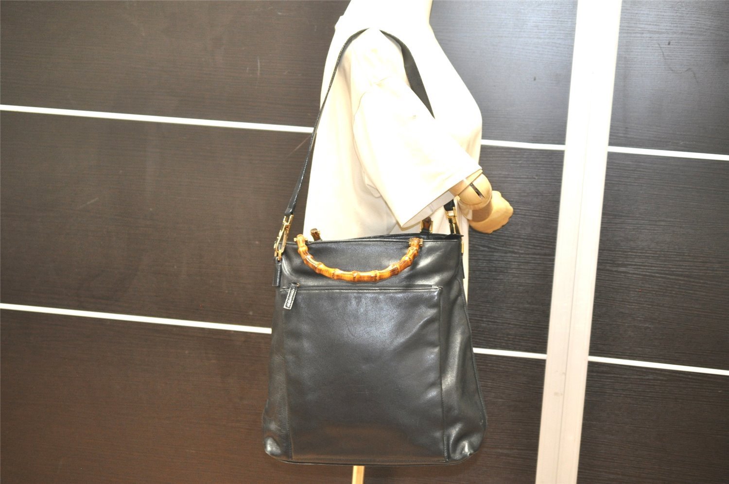 Authentic GUCCI Vintage Bamboo 2Way Shoulder Tote Bag Leather Black Junk 4909K