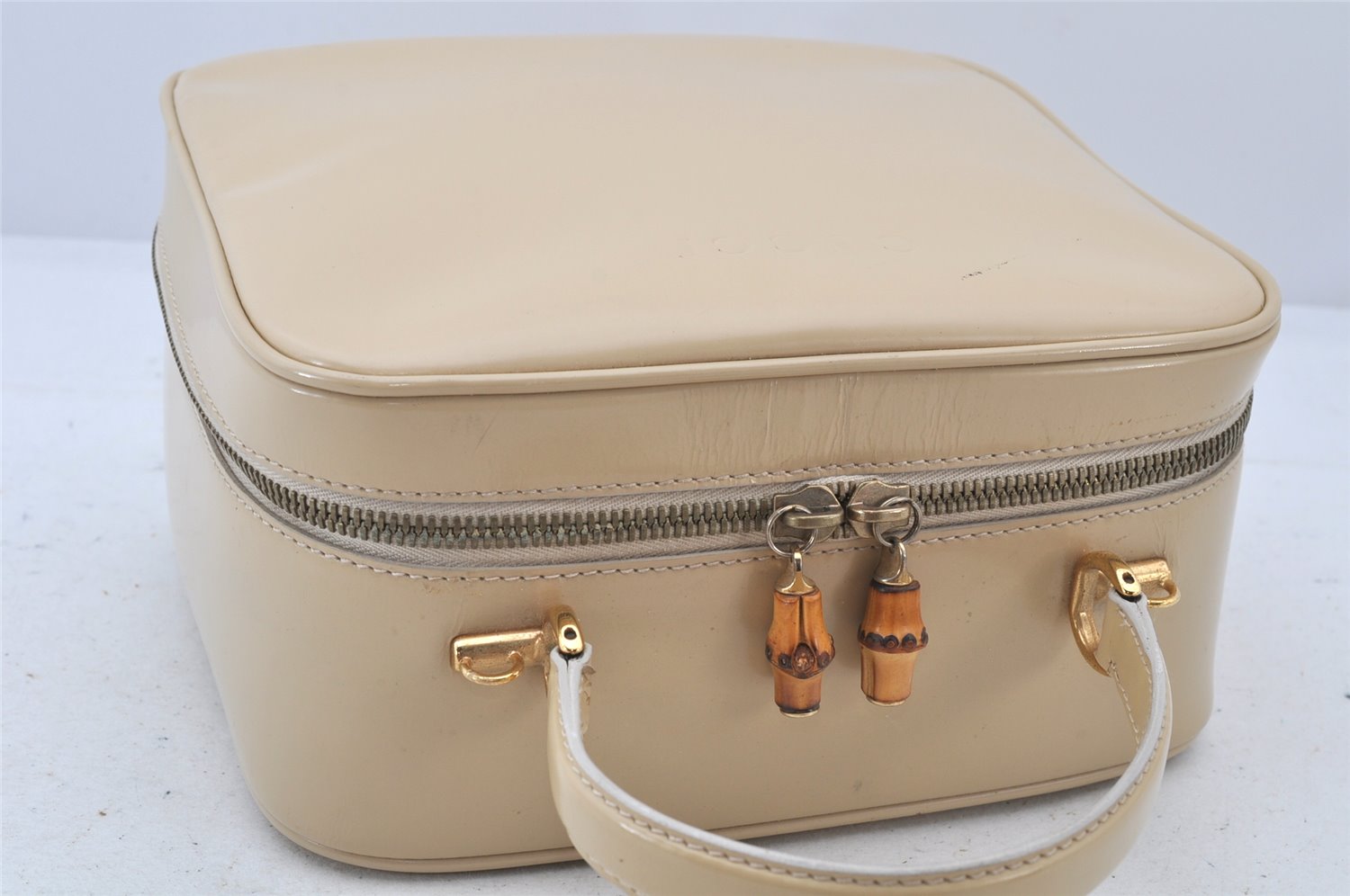 Authentic GUCCI Bamboo 2Way Shoulder Hand Bag Enamel Beige Junk 4915K