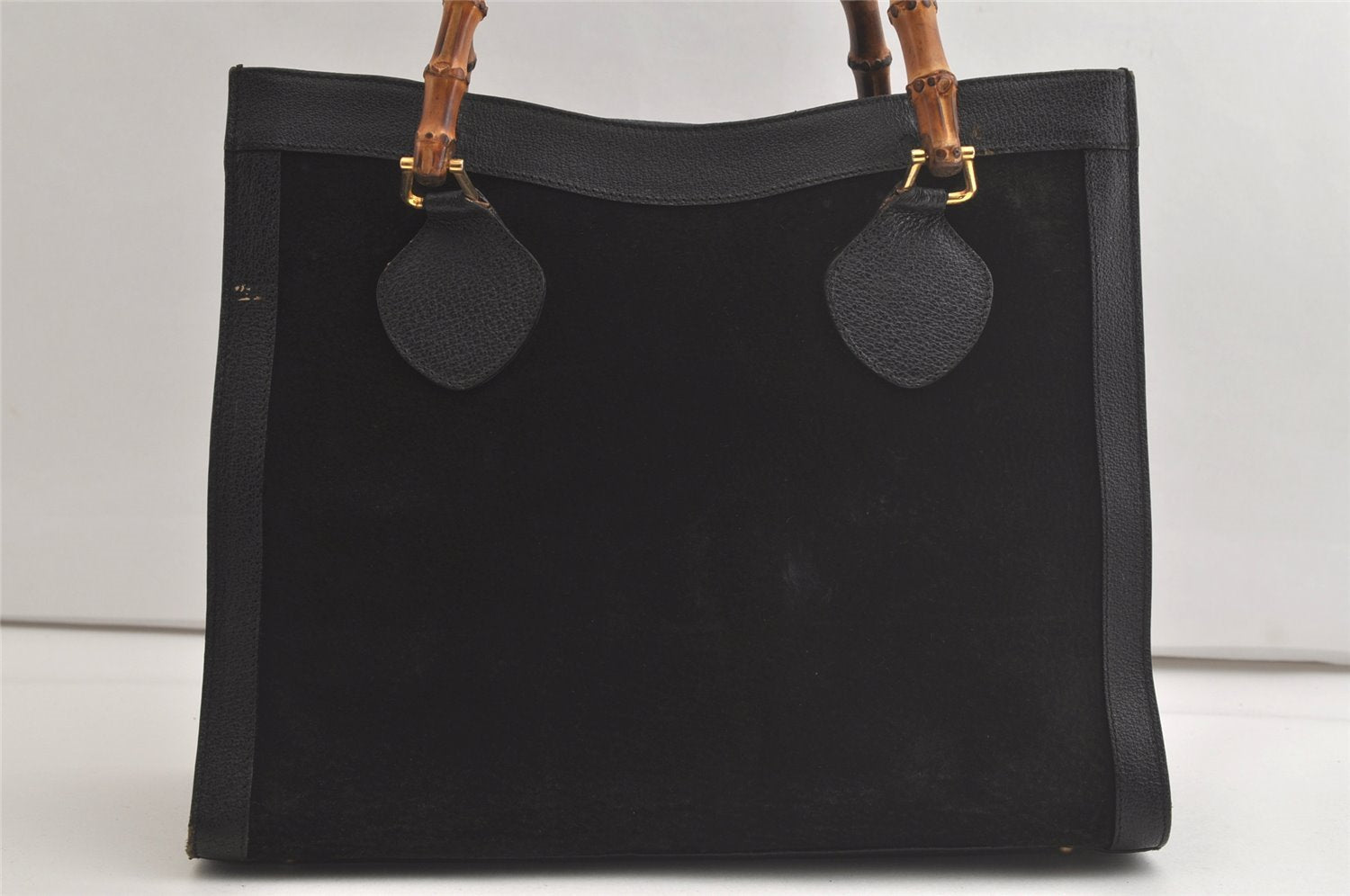 Authentic GUCCI Vintage Bamboo Hand Bag Suede Leather Black 4927K