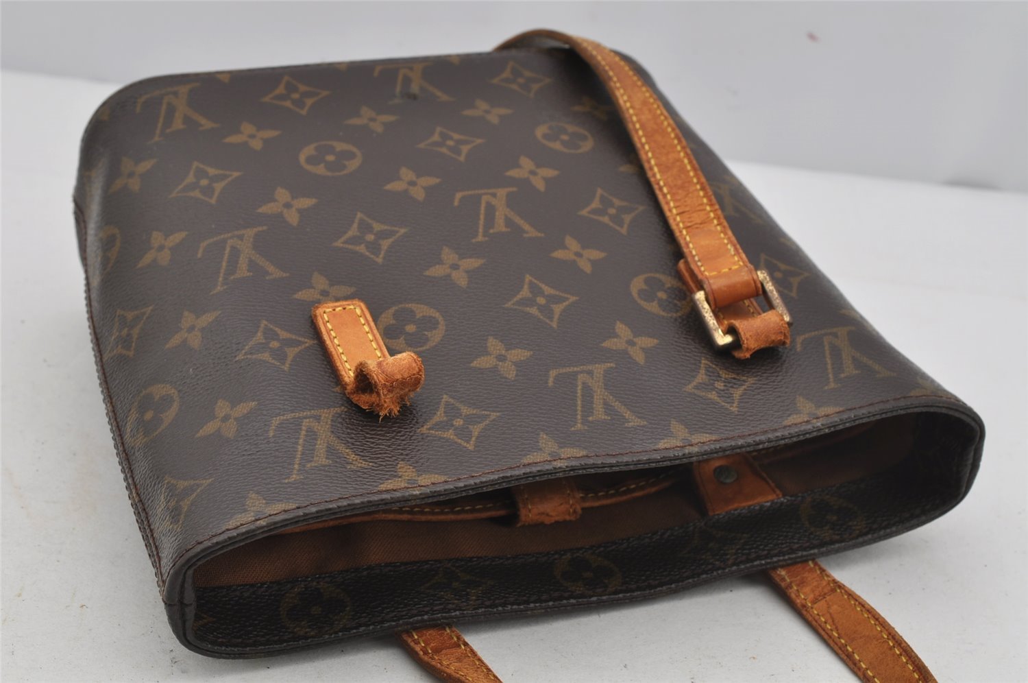 Authentic Louis Vuitton Monogram Vavin PM Hand Bag M51172 LV Junk 4930J