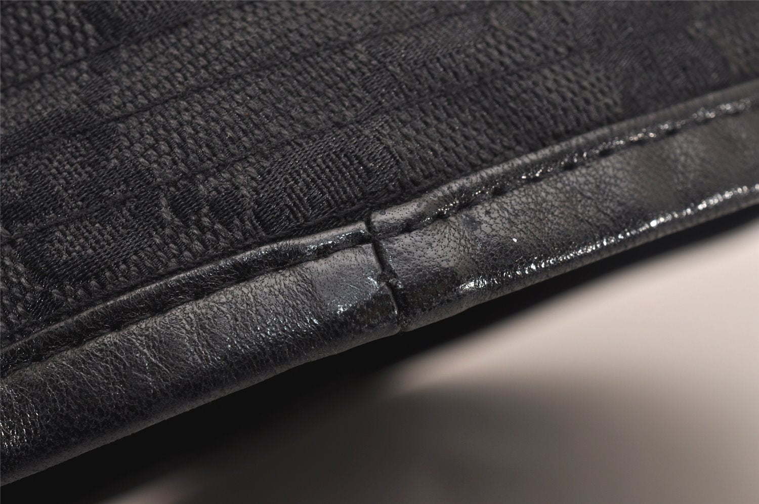 Authentic GUCCI Vintage Bucket Hat GG Canvas Leather Size M 22