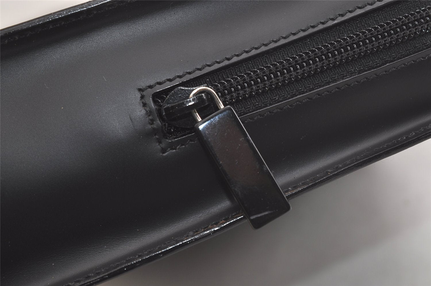 Authentic GUCCI Vintage Hand Bag Purse Enamel 0000812 Black 4934K