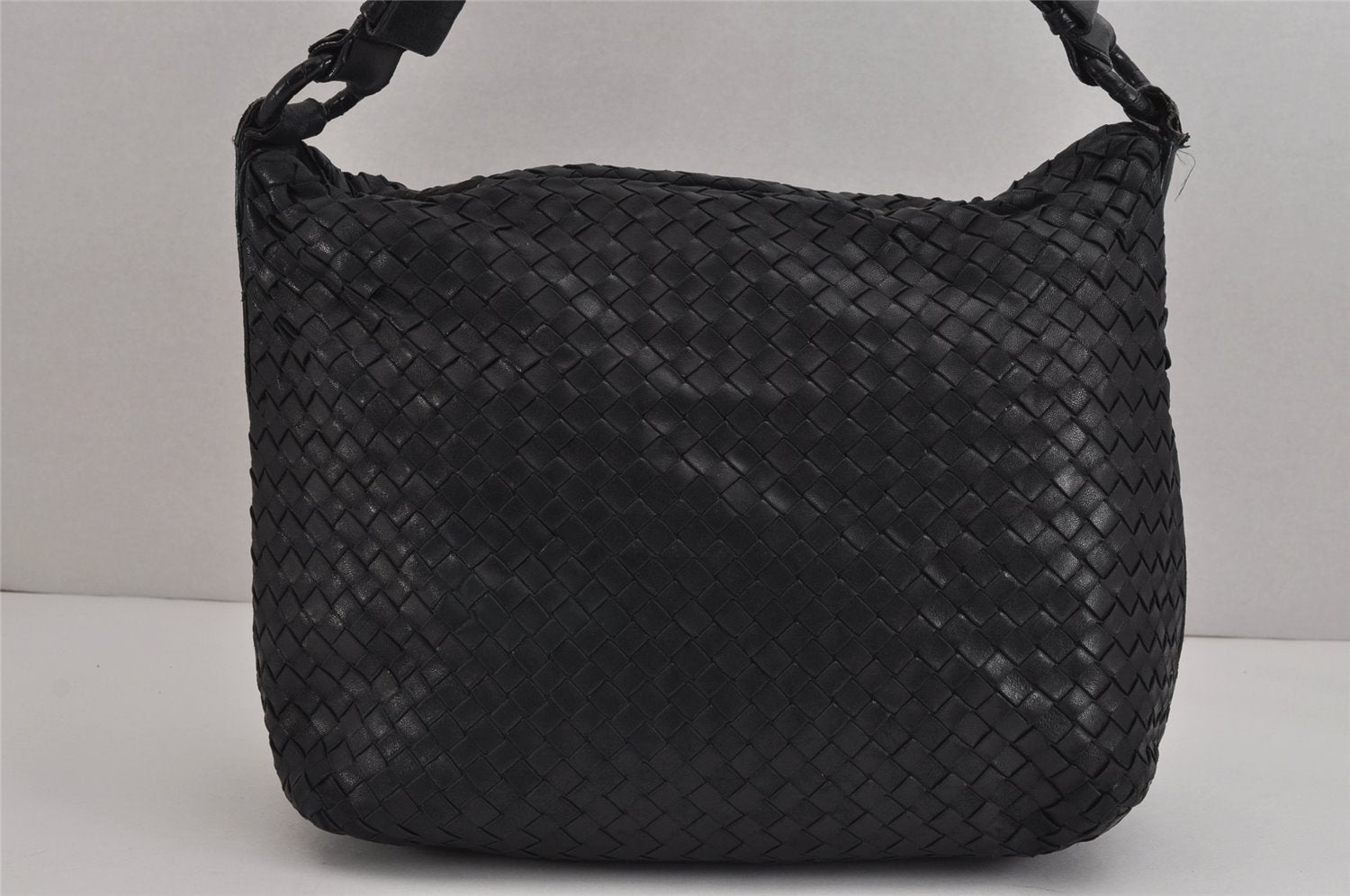 Authentic BOTTEGA VENETA Intrecciato Leather Shoulder Tote Bag Black 4937J