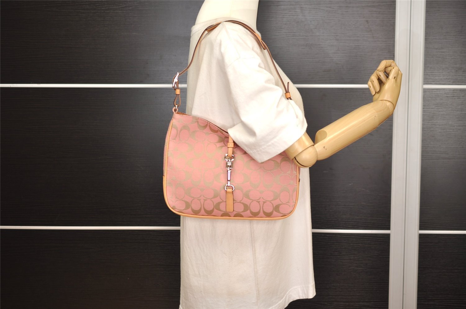 Authentic COACH Signature Shoulder Hand Bag Purse Canvas Leather 6091 Pink 4950J