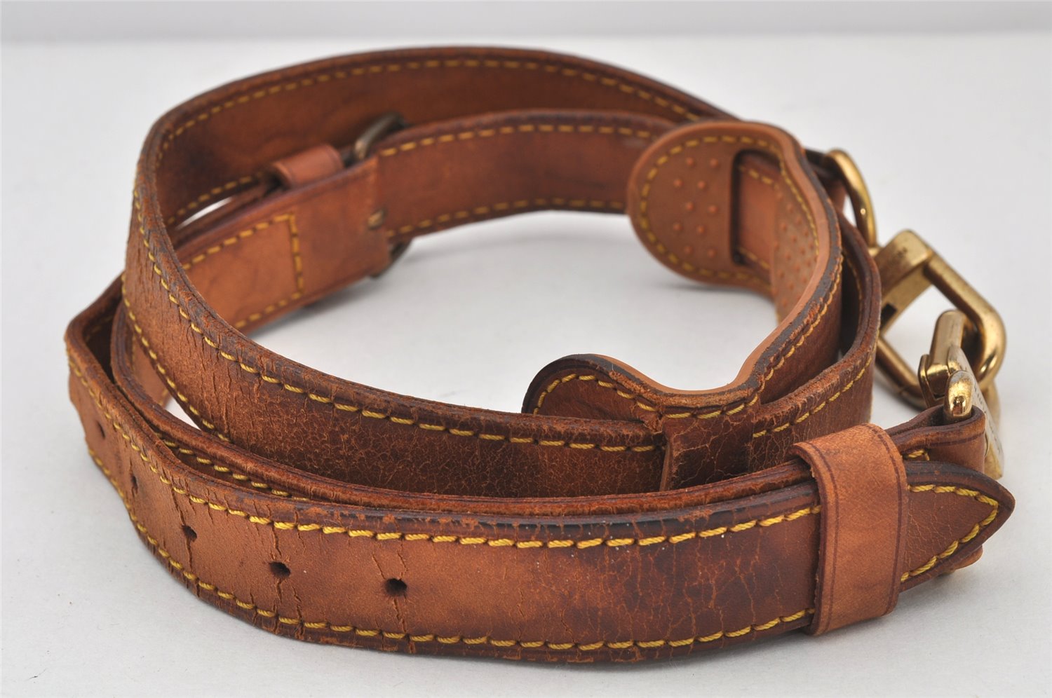 Authentic Louis Vuitton Leather Shoulder Strap Beige 36.4-43.3