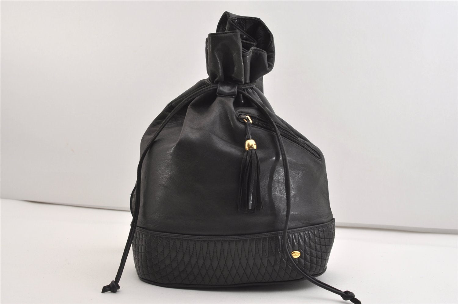 Authentic BALLY Quilting Leather Drawstring Shoulder Bag Black 4962J