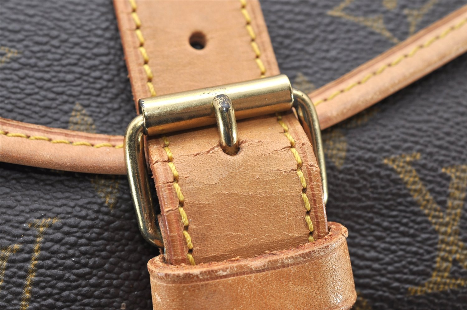 Authentic Louis Vuitton Monogram Saumur 35 Shoulder Cross Bag M42254 LV 4963K