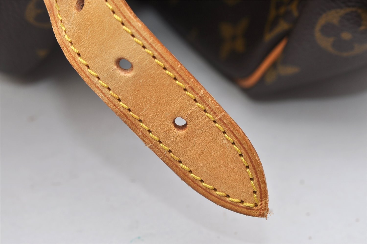 Authentic Louis Vuitton Monogram Saumur 35 Shoulder Cross Bag M42254 LV 4963K