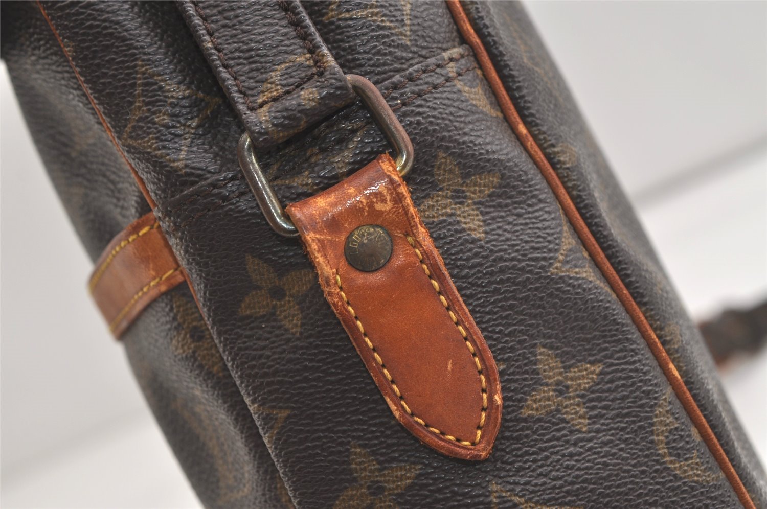 Authentic Louis Vuitton Monogram Danube MM Shoulder Cross Bag M45264 LV 4964K