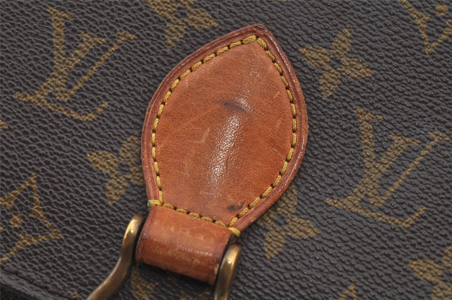 Authentic Louis Vuitton Monogram Saint Cloud MM M51243 Shoulder Cross Bag 4965J