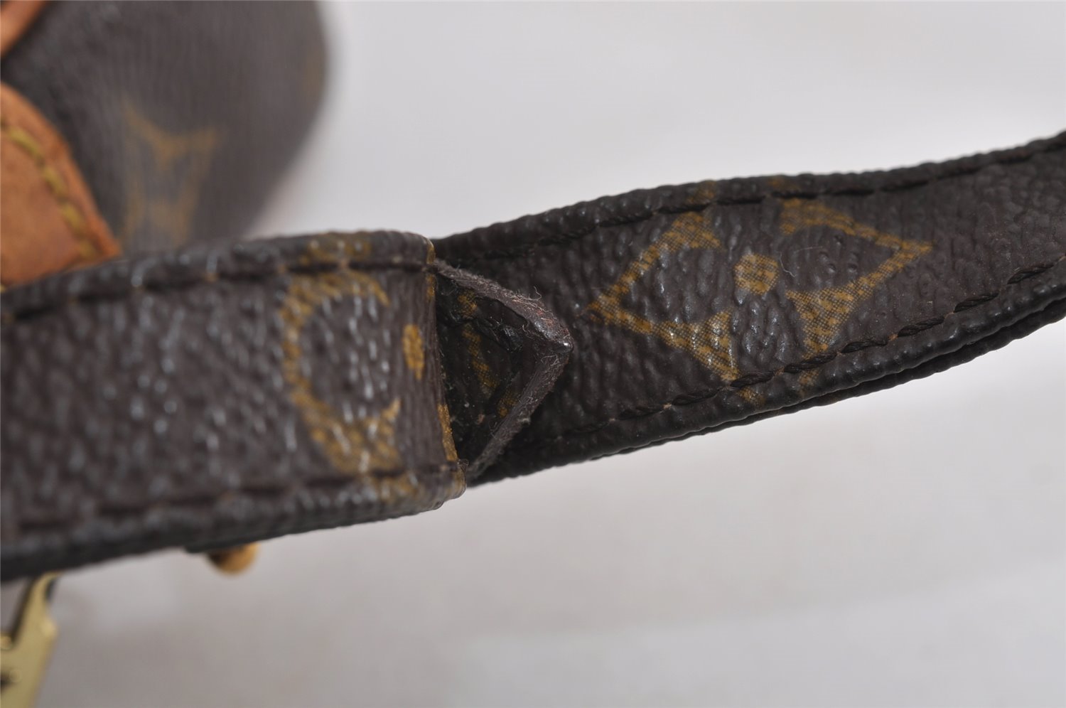 Authentic Louis Vuitton Monogram Marly Dragonne PM M51827 Clutch Hand Bag 4970J