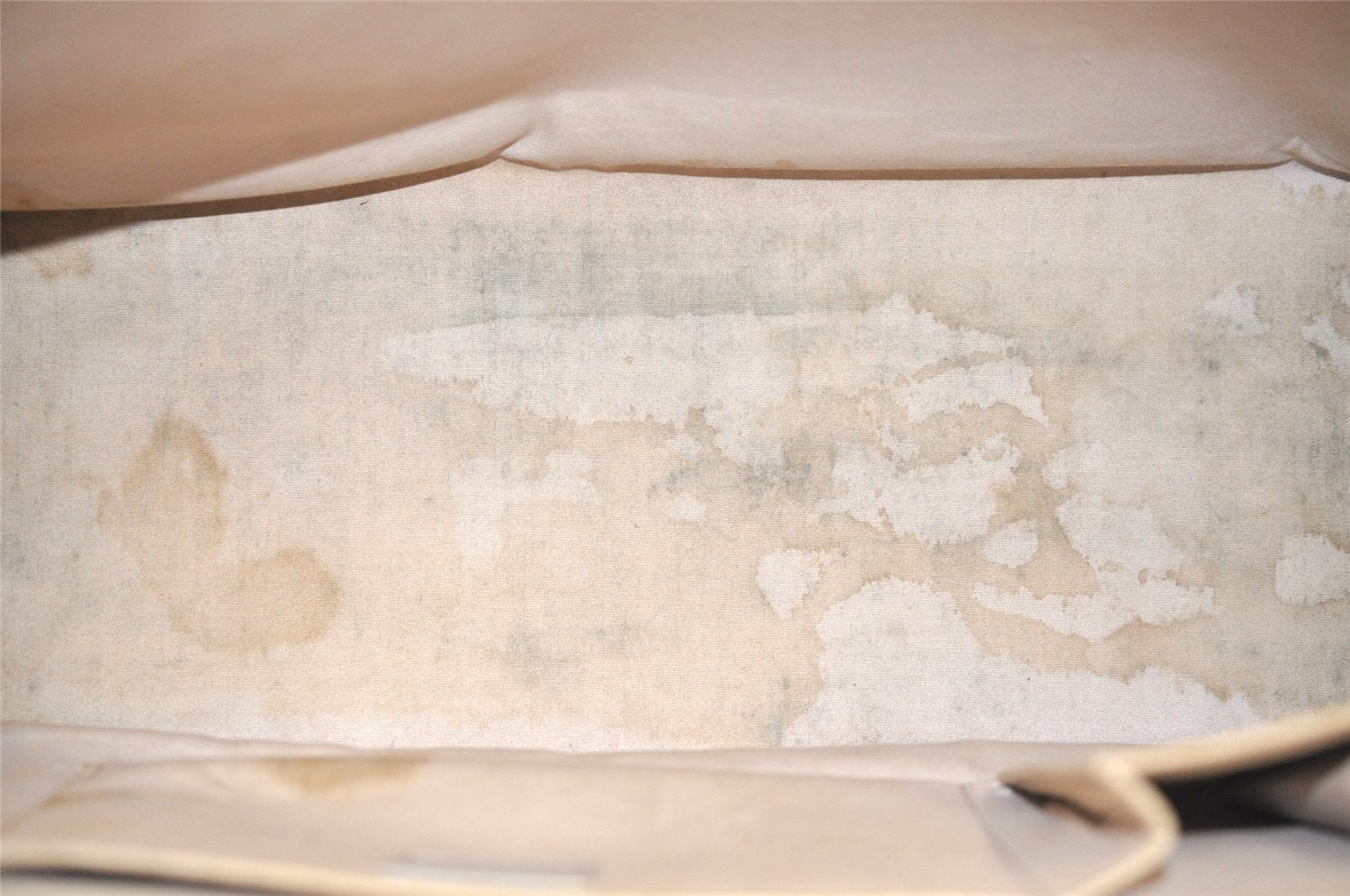 Authentic Louis Vuitton Epi Croisette GM Shoulder Hand Bag Gray M5250B LV 4972J