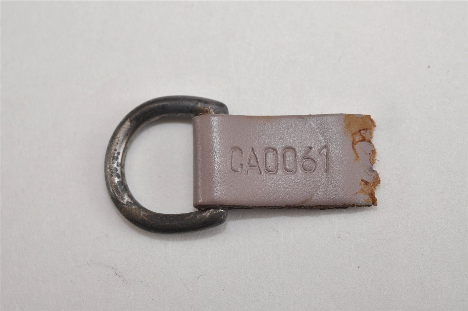 Authentic Louis Vuitton Epi Croisette GM Shoulder Hand Bag Gray M5250B LV 4972J