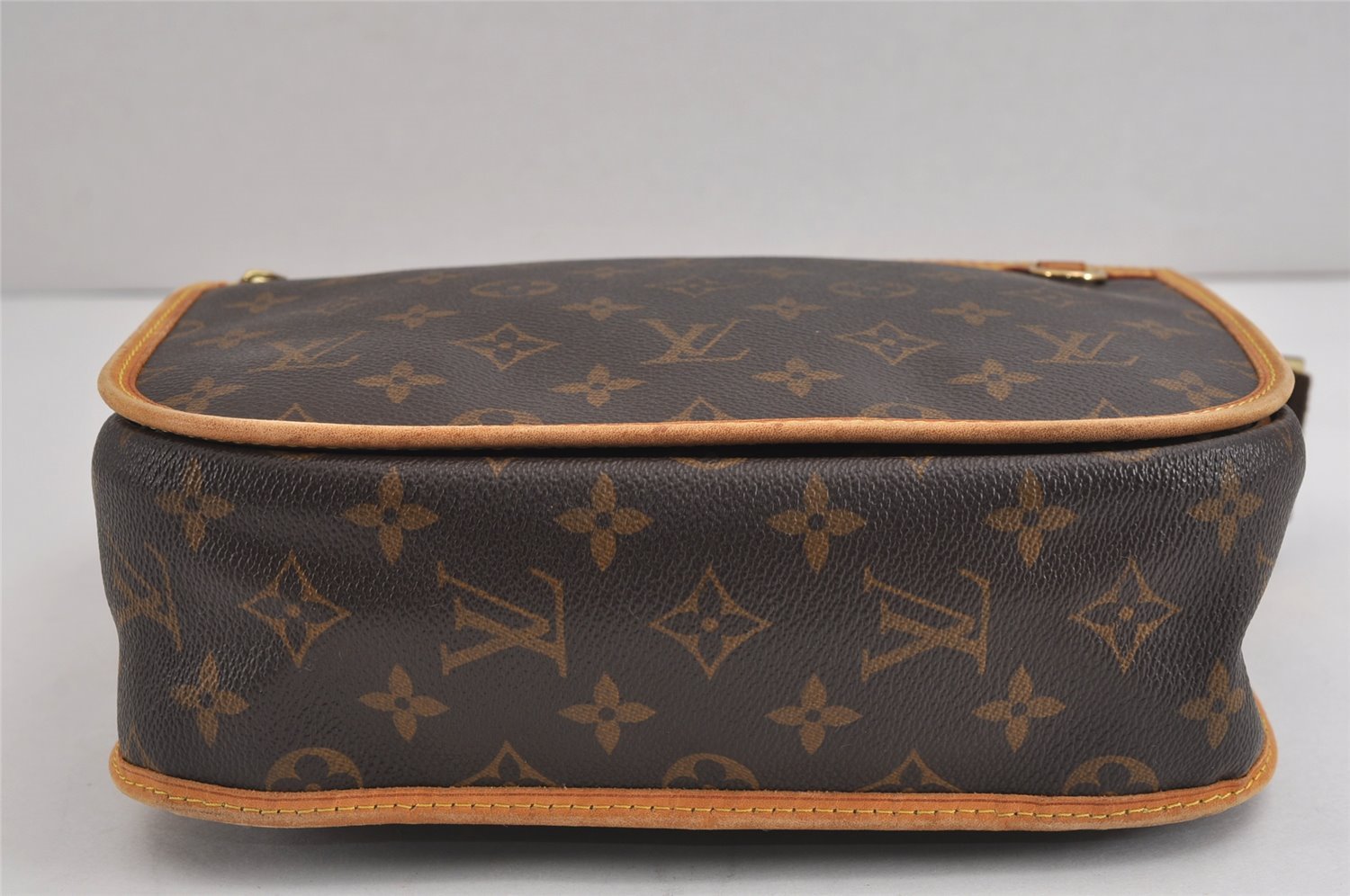 Auth Louis Vuitton Monogram Messenger Bosphore PM Shoulder Bag M40106 LV 4979J