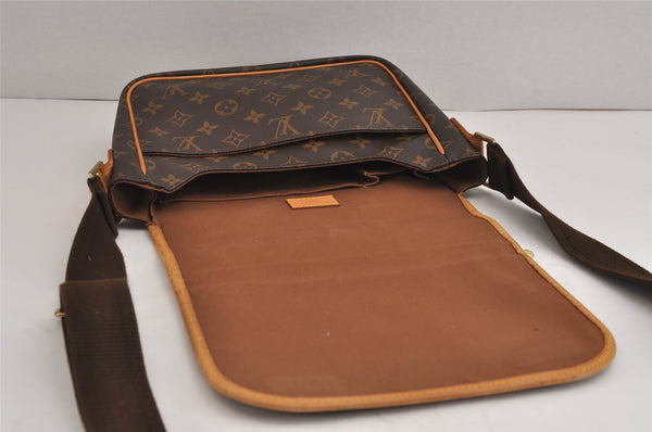 Auth Louis Vuitton Monogram Messenger Bosphore PM Shoulder Bag M40106 LV 4979J