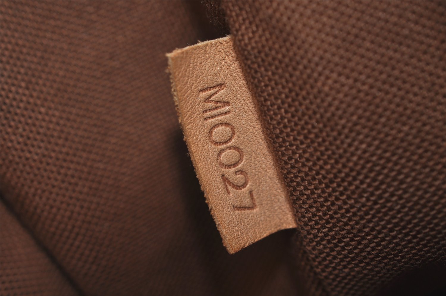 Auth Louis Vuitton Monogram Messenger Bosphore PM Shoulder Bag M40106 LV 4979J