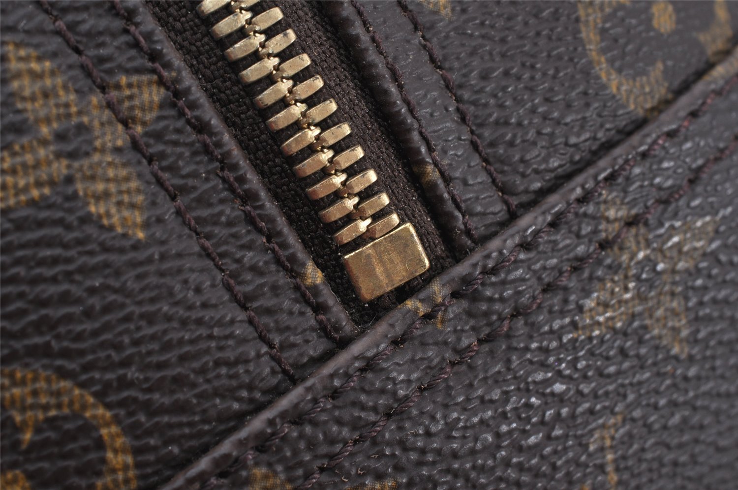 Authentic Louis Vuitton Monogram Deauville Hand Bag M47270 LV 4979K