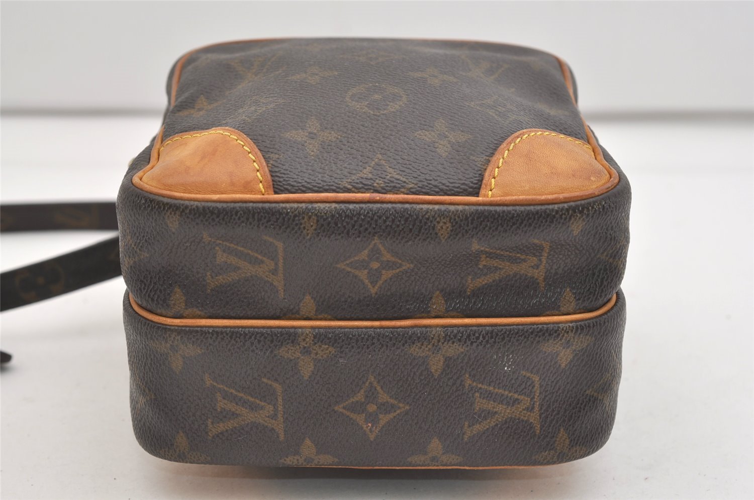 Authentic Louis Vuitton Monogram Amazone Shoulder Cross Body Bag M45236 LV 4980J