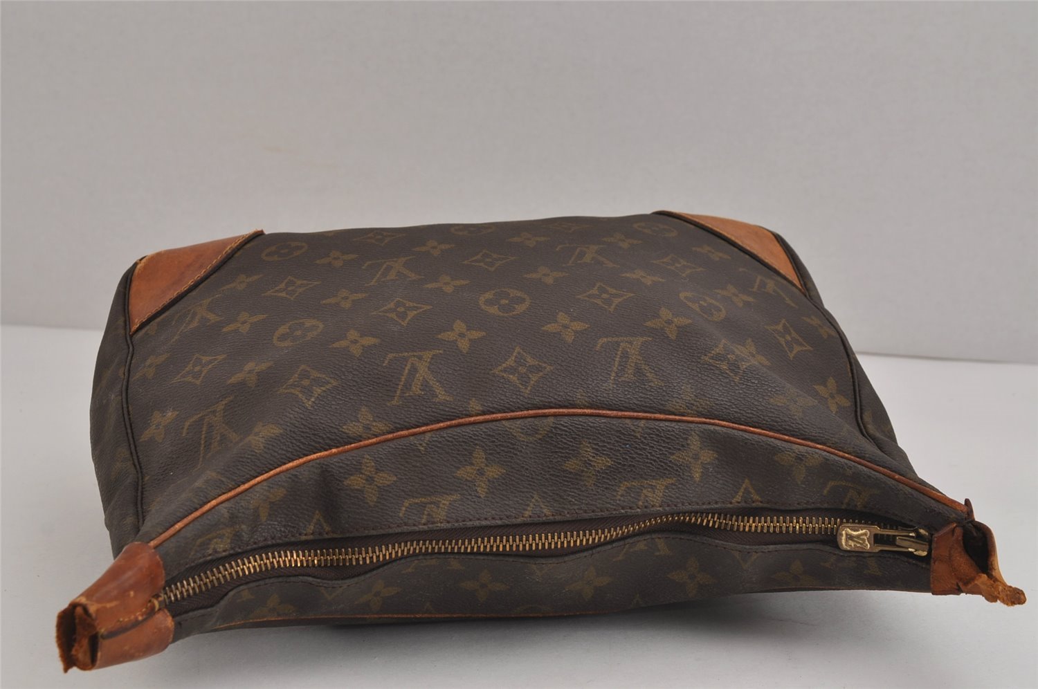 Authentic Louis Vuitton Monogram Boulogne 30 Shoulder Bag Old Model Junk 4981J