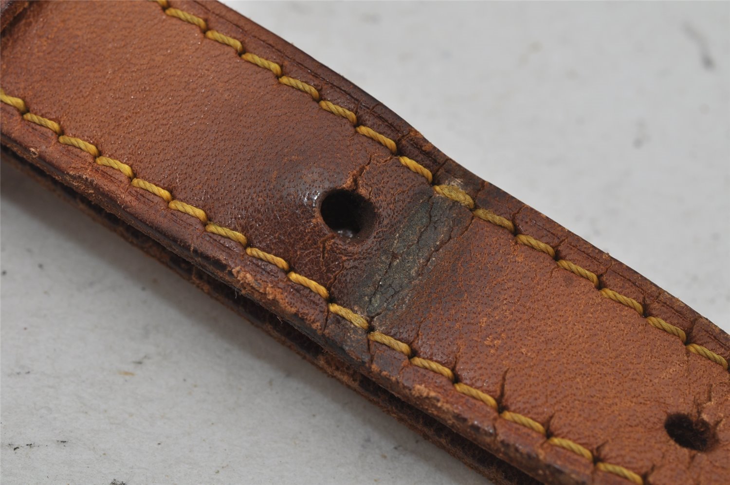 Authentic Louis Vuitton Monogram Saumur 30 Shoulder Cross Bag M42256 LV 4984J