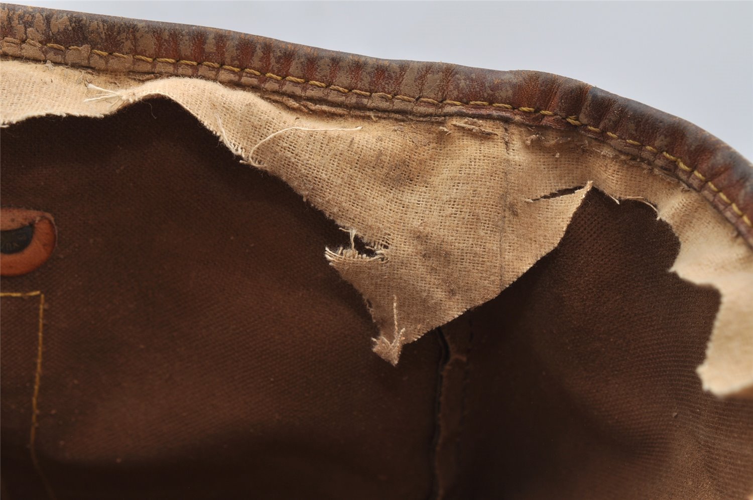 Authentic Louis Vuitton Monogram Bucket GM Shoulder Tote Bag M42236 Junk 4988I