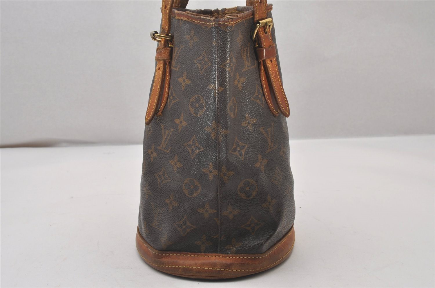 Authentic Louis Vuitton Monogram Bucket PM Shoulder Tote Bag M42238 LV 4989I