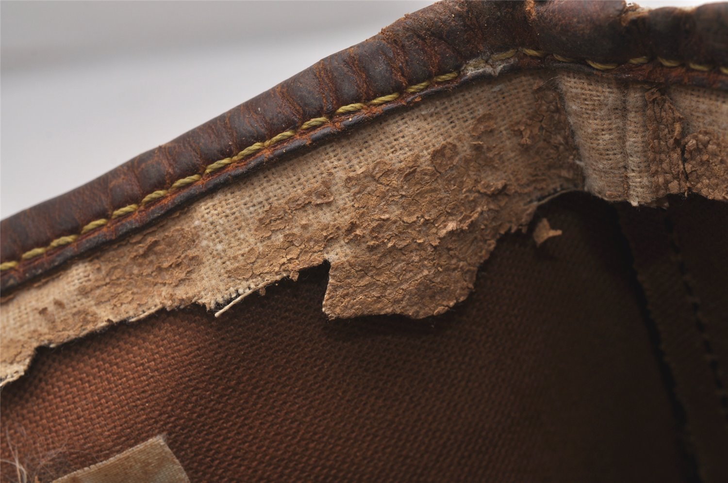 Authentic Louis Vuitton Monogram Bucket PM Shoulder Tote Bag M42238 LV 4989I