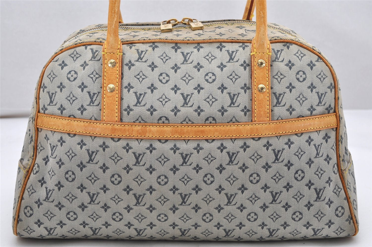 Authentic Louis Vuitton Monogram Mini Marie Shoulder Bag Blue M92003 Junk 4995K