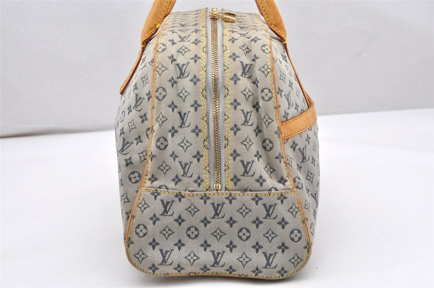 Authentic Louis Vuitton Monogram Mini Marie Shoulder Bag Blue M92003 Junk 4995K