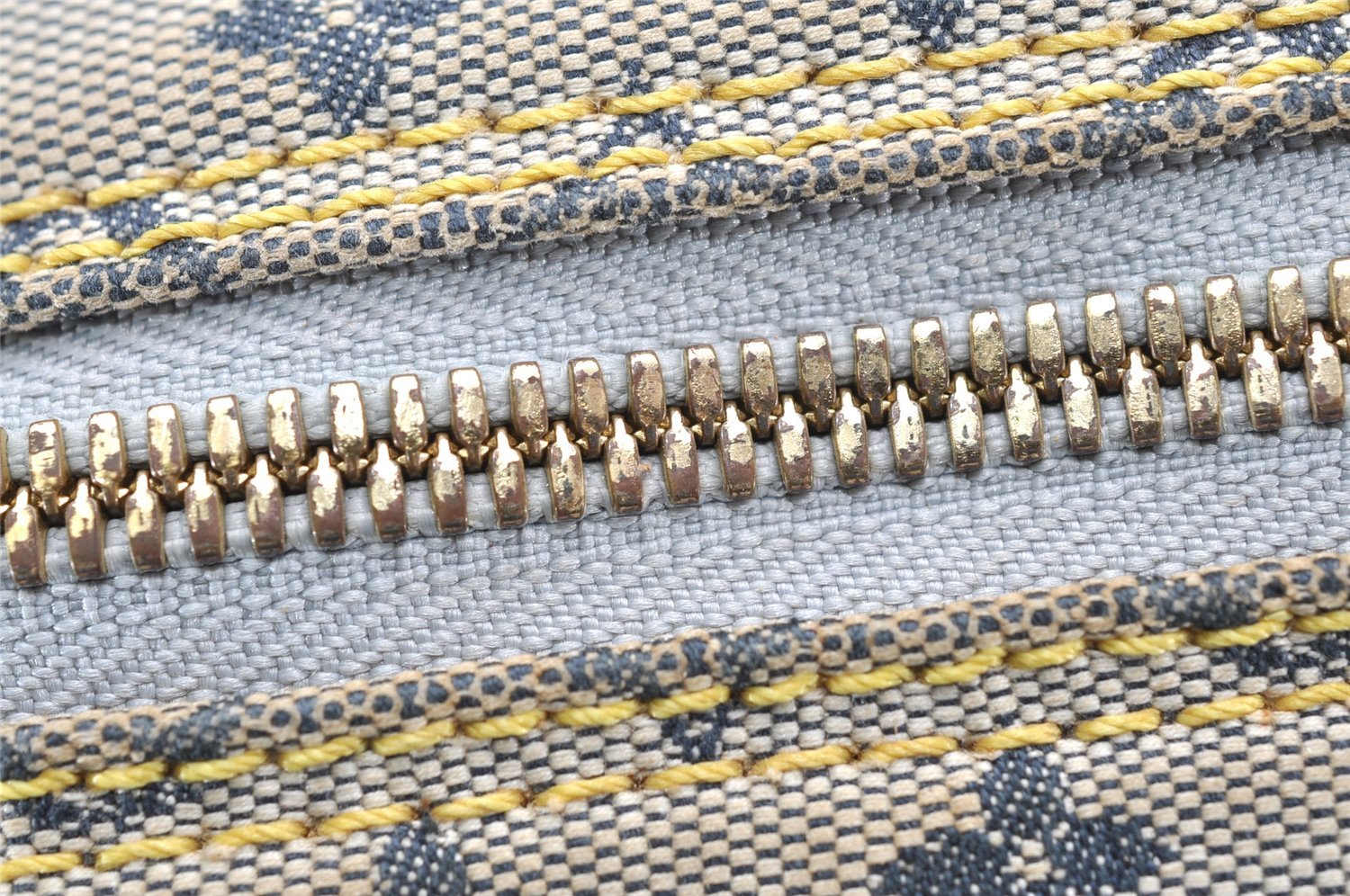 Authentic Louis Vuitton Monogram Mini Marie Shoulder Bag Blue M92003 Junk 4995K