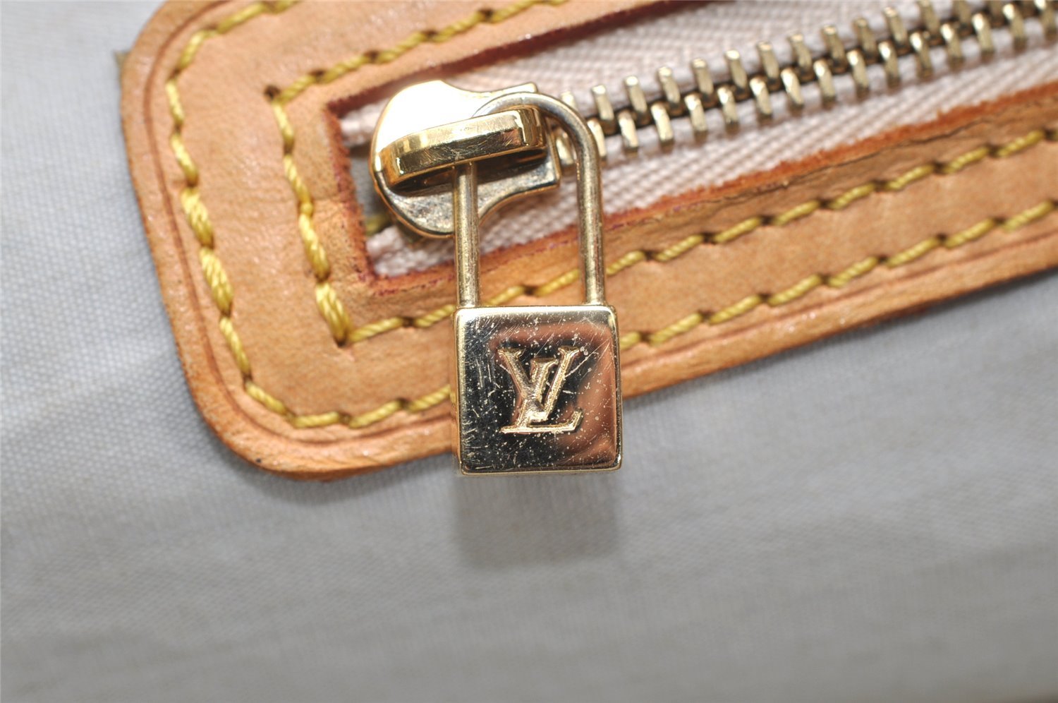 Authentic Louis Vuitton Monogram Mini Marie Shoulder Bag Blue M92003 Junk 4995K